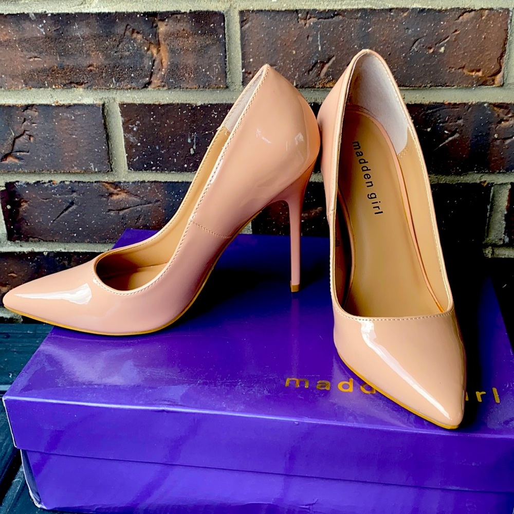 Steven madden pump shoes Nude
